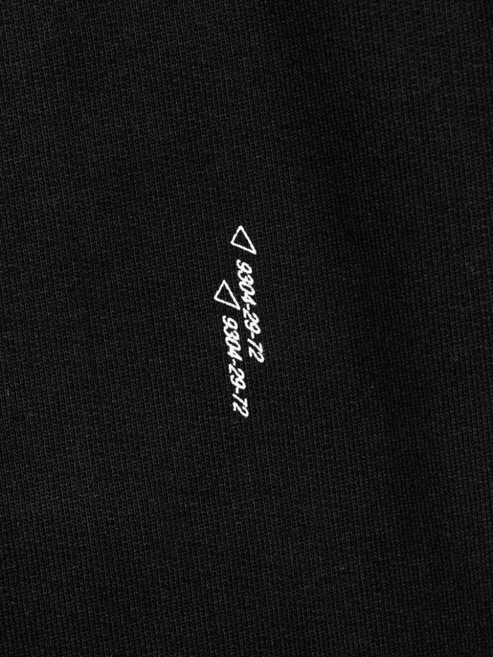 Hot C2H4 002 - Metal Tag Hoodie Black