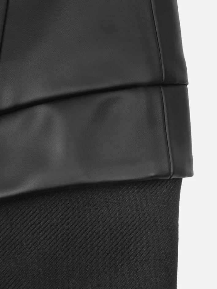 006__streamline_arch_panelled_bomber_jacket_7.webp Fashion C2H4 006 - Streamline Arch Panelled Bomber Jacket Black