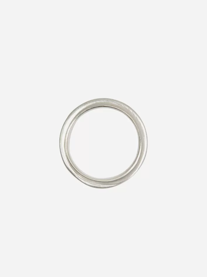 007__interlaced_round_ring_8.webp Shop C2H4 007 - Interlaced Round Ring Silver