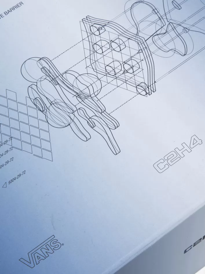 c2h4_x_vans_vol2_era_virtual_reality_beta_18.webp New C2H4 ® X Vans Vol.2 Era "Virtual Reality Beta" Phantom/White Alyssum